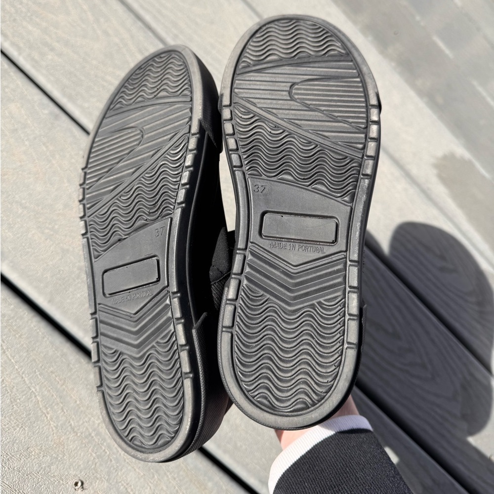 Free People Black Neoprene Mary Jane Flats Strap Comfort Shoes Size 7 - Picture 3 of 7